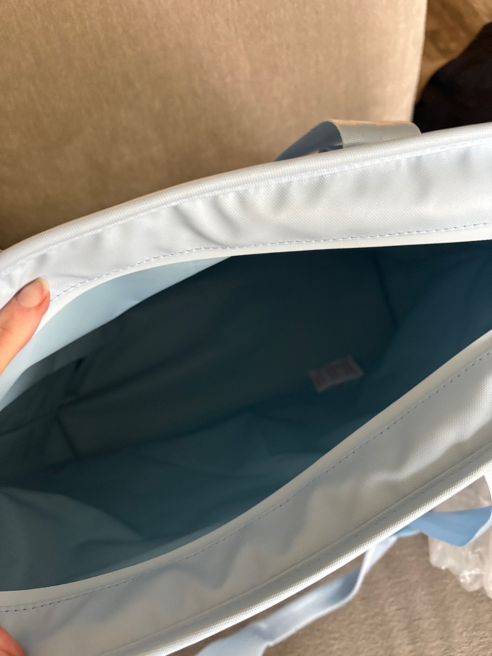 Hydro Flask Pale Blue 20 Liter Insulated Tote Zip Closer, Outside Zipper Storage - Picture 3 of 3